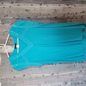 Women's Turquoise Top